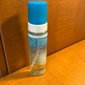 ST TROPEZ Self Tan Purity Bronzing Water Mousse